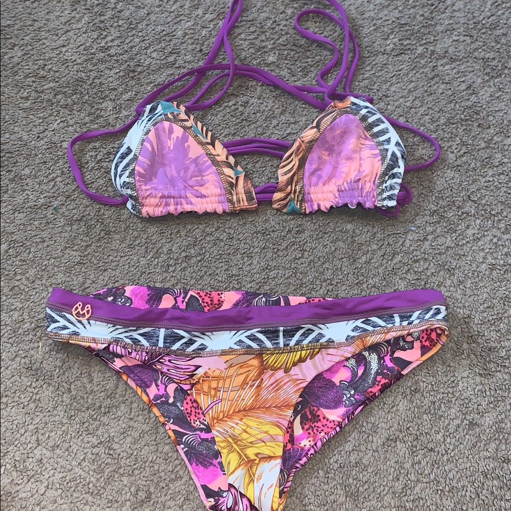 Maaji Bikini Set medium top medium bottoms
